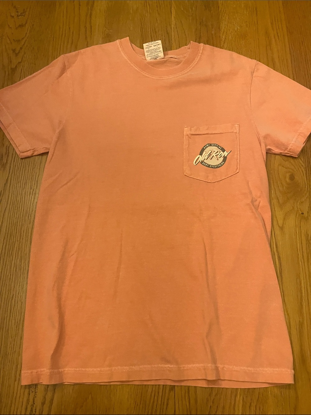 Old Row Men’s Coral Pocket Short Sleeve Tee